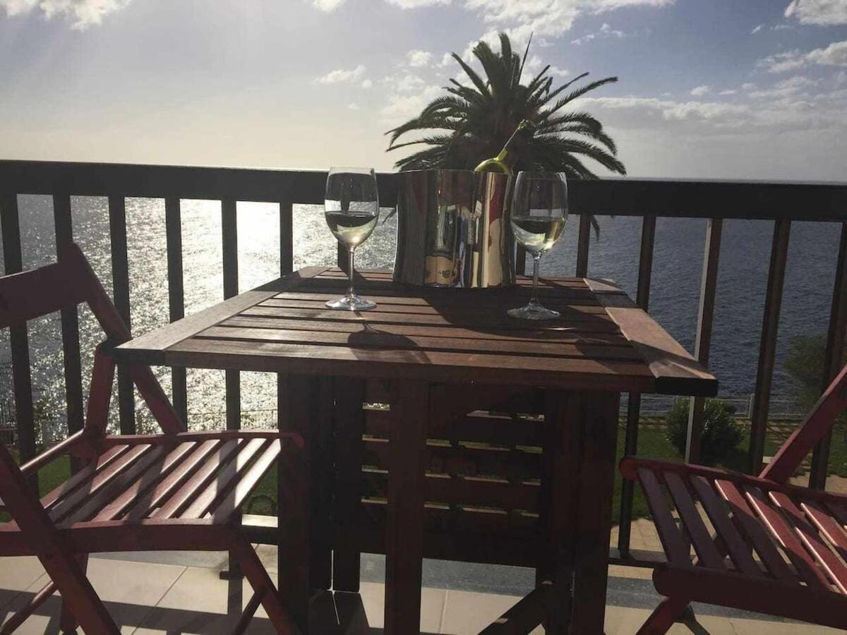 Cliff View III - Sea View + Pool + Wifi Appartement Funchal  Buitenkant foto