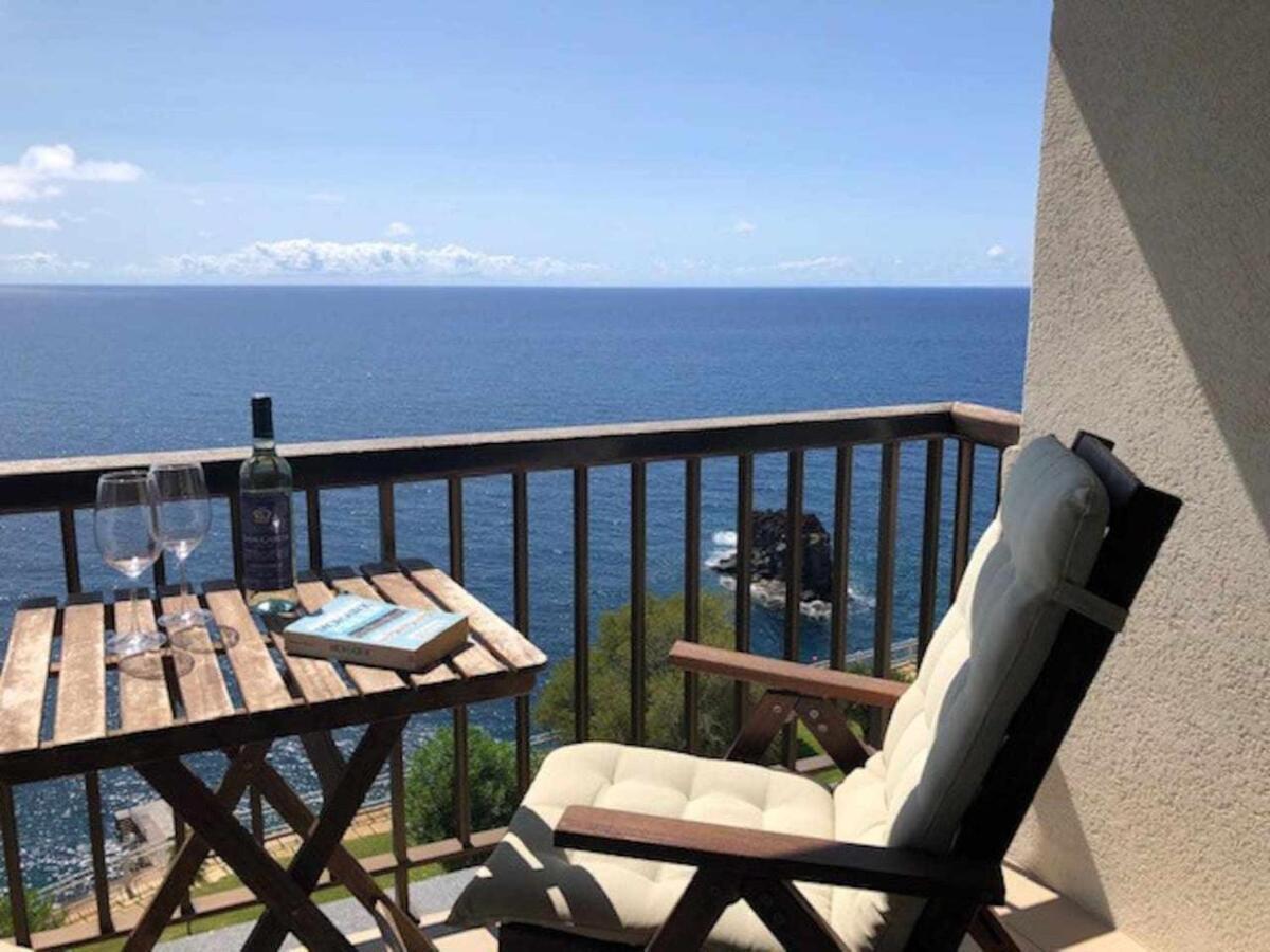 Cliff View III - Sea View + Pool + Wifi Appartement Funchal  Buitenkant foto