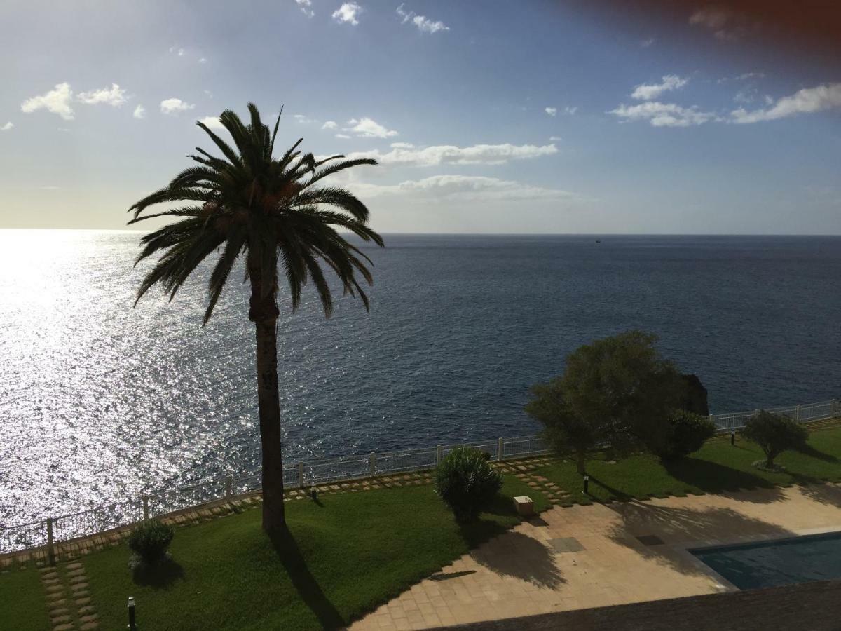 Cliff View III - Sea View + Pool + Wifi Appartement Funchal  Buitenkant foto